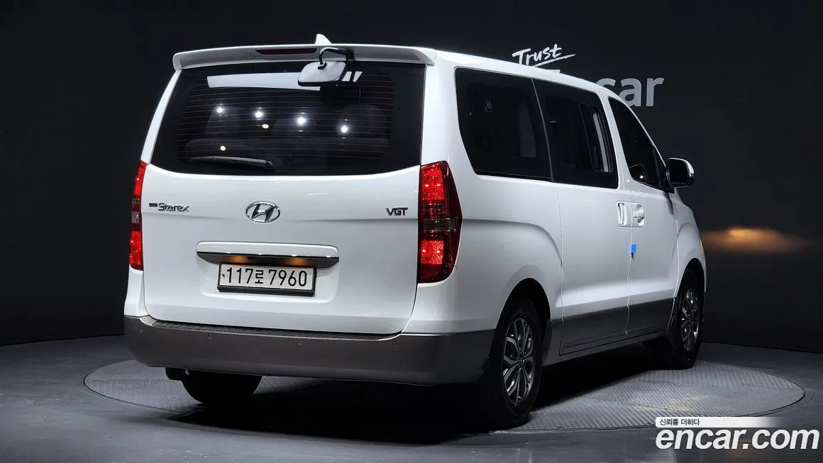 Hyundai Starex 2021 из KR, фото 2