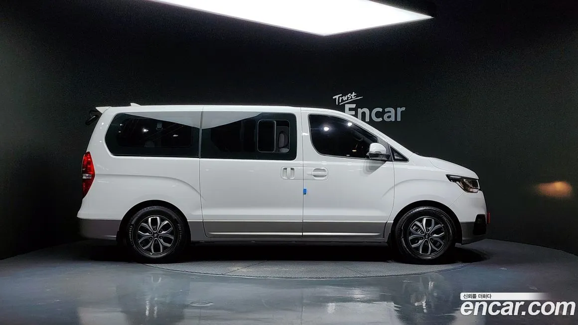 Hyundai Starex 2021 из KR, фото 6