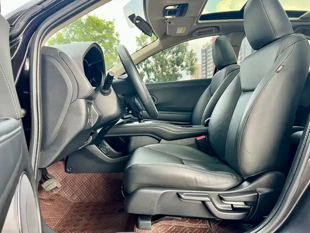 Honda Vezel 2022 из CN, фото 8