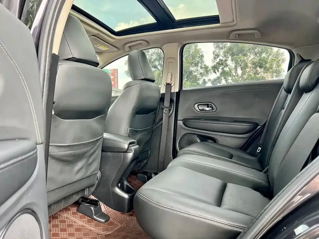 Honda Vezel 2022 из CN, фото 2
