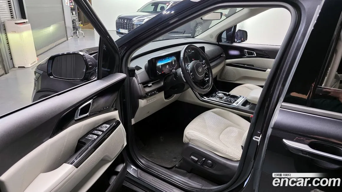 Kia Carnival 2021 из KR, фото 2