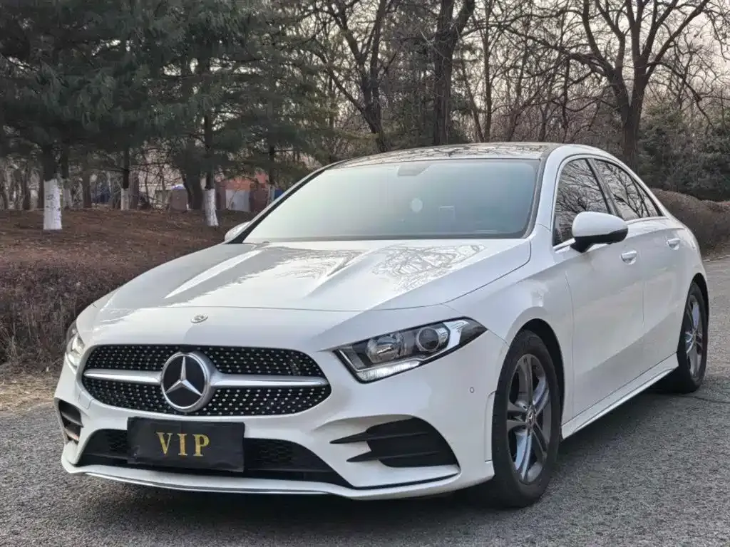 Mercedes-Benz A-Class 2023 из CN, фото 1