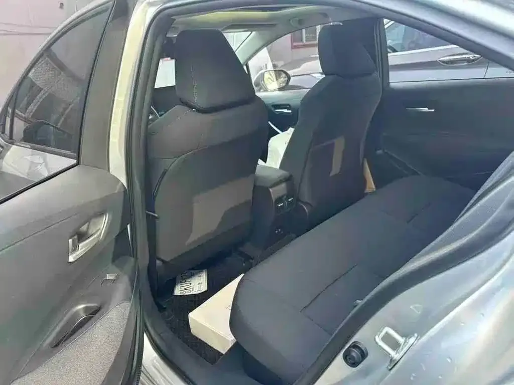 Toyota Corolla 2022 из CN, фото 4