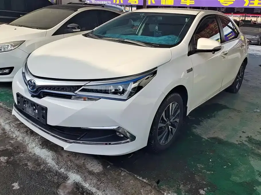 Toyota Corolla Hybrid 2023 из CN, фото 1