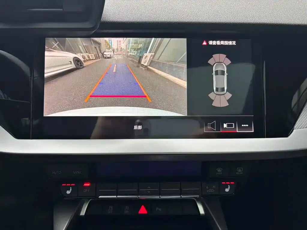 Audi A3 2023 из CN, фото 6
