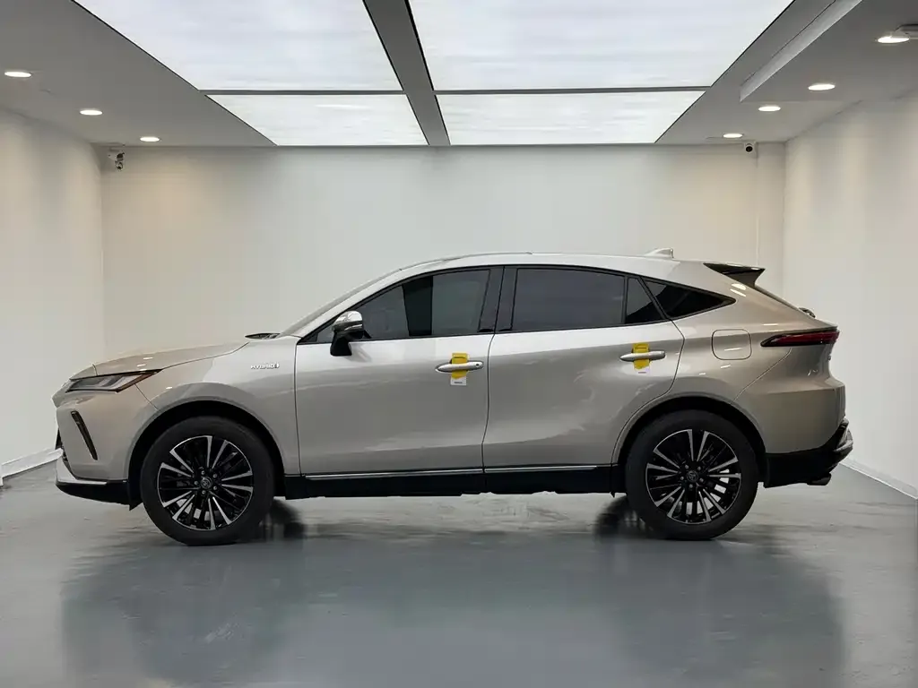 Toyota Venza 2024 из CN, фото 7