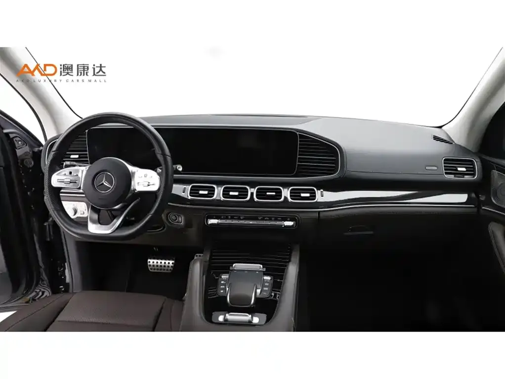Mercedes-Benz GLS — фото 4