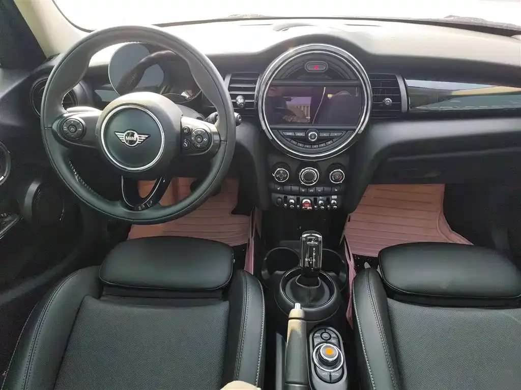 MINI Cooper (3-door) — фото 10