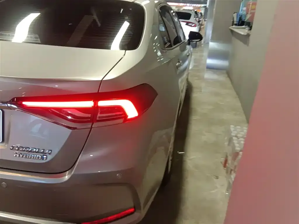 Toyota Corolla 2023 из CN, фото 3