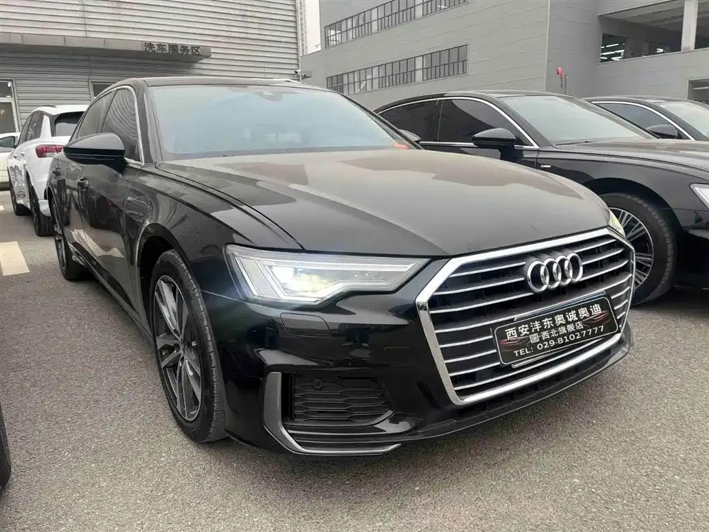 Audi A6L — фото 7