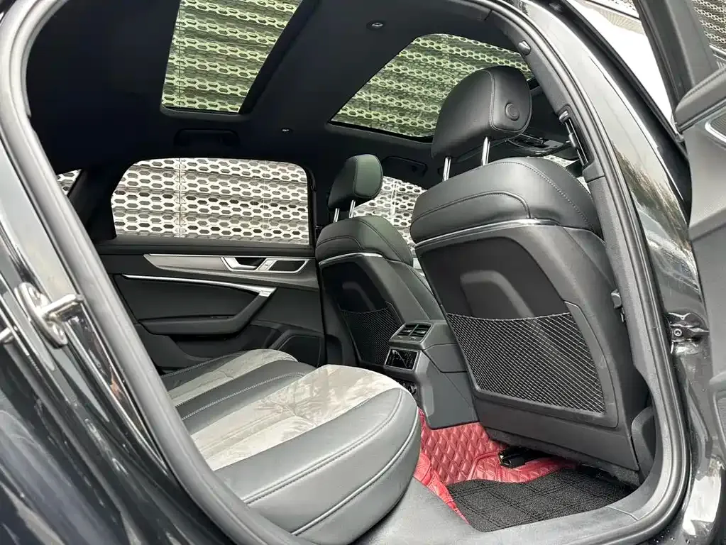 Audi A6L 2024 из CN, фото 10