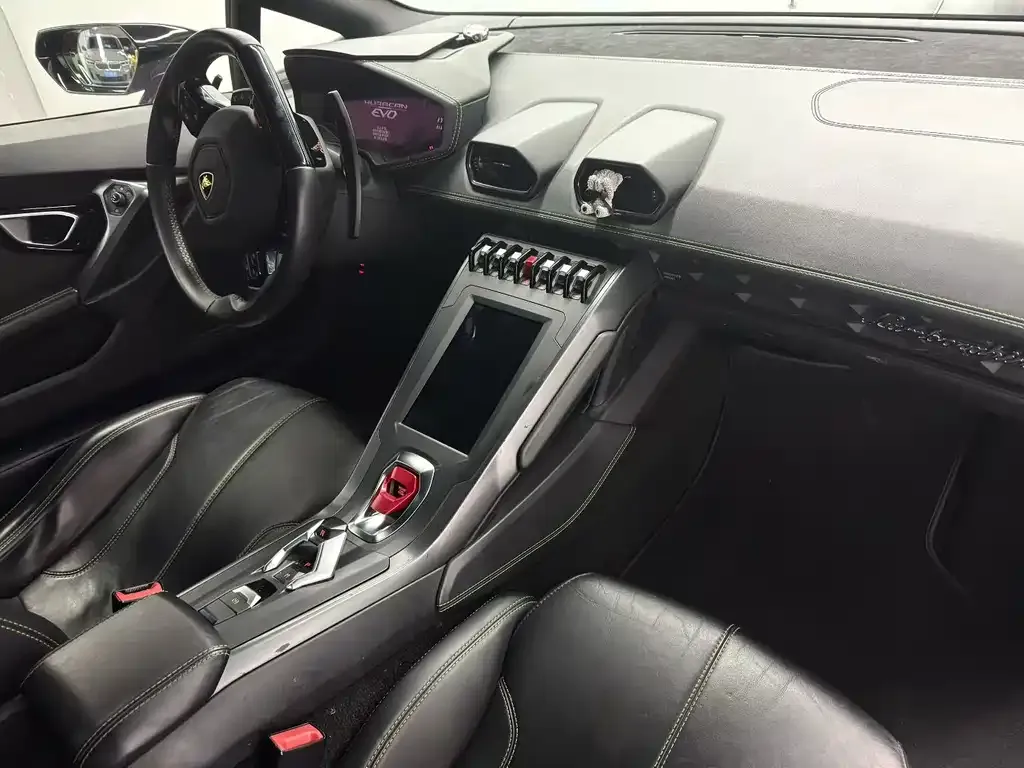 Lamborghini Huracan 2021 из CN, фото 9