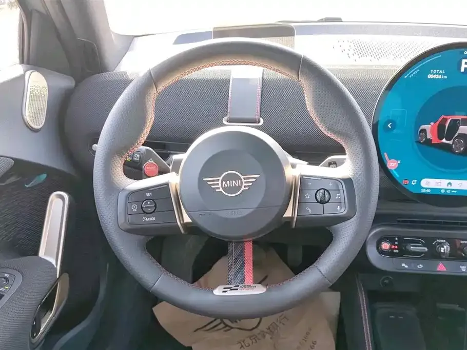MINI Aceman JCW Electric 2025 из CN, фото 4