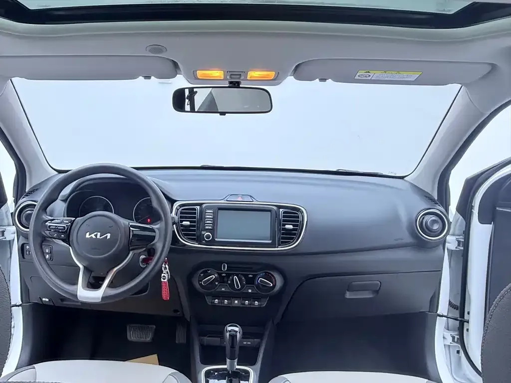 Kia Huanchi 2022 из CN, фото 4