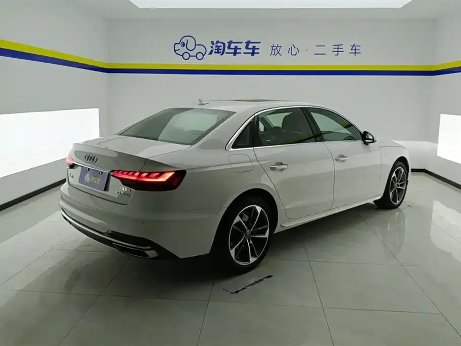 Audi A4L 2021 из CN, фото 10