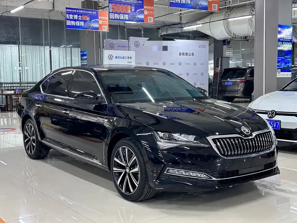 Skoda Superb 2024 из CN, фото 3