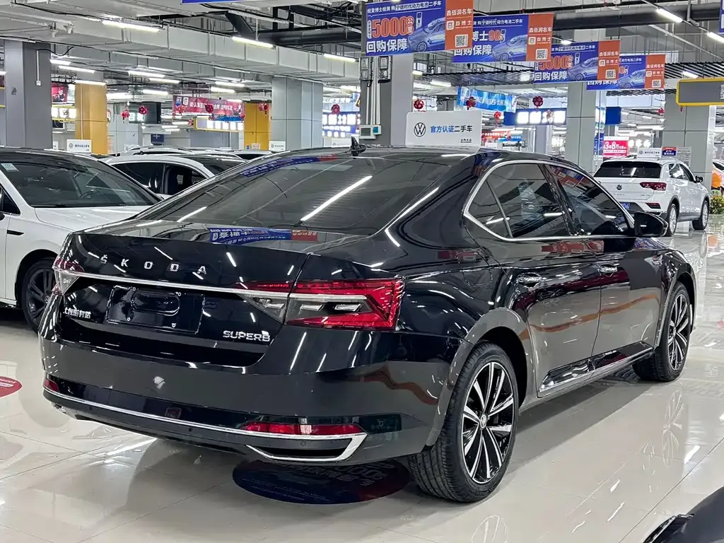 Skoda Superb 2024 из CN, фото 6