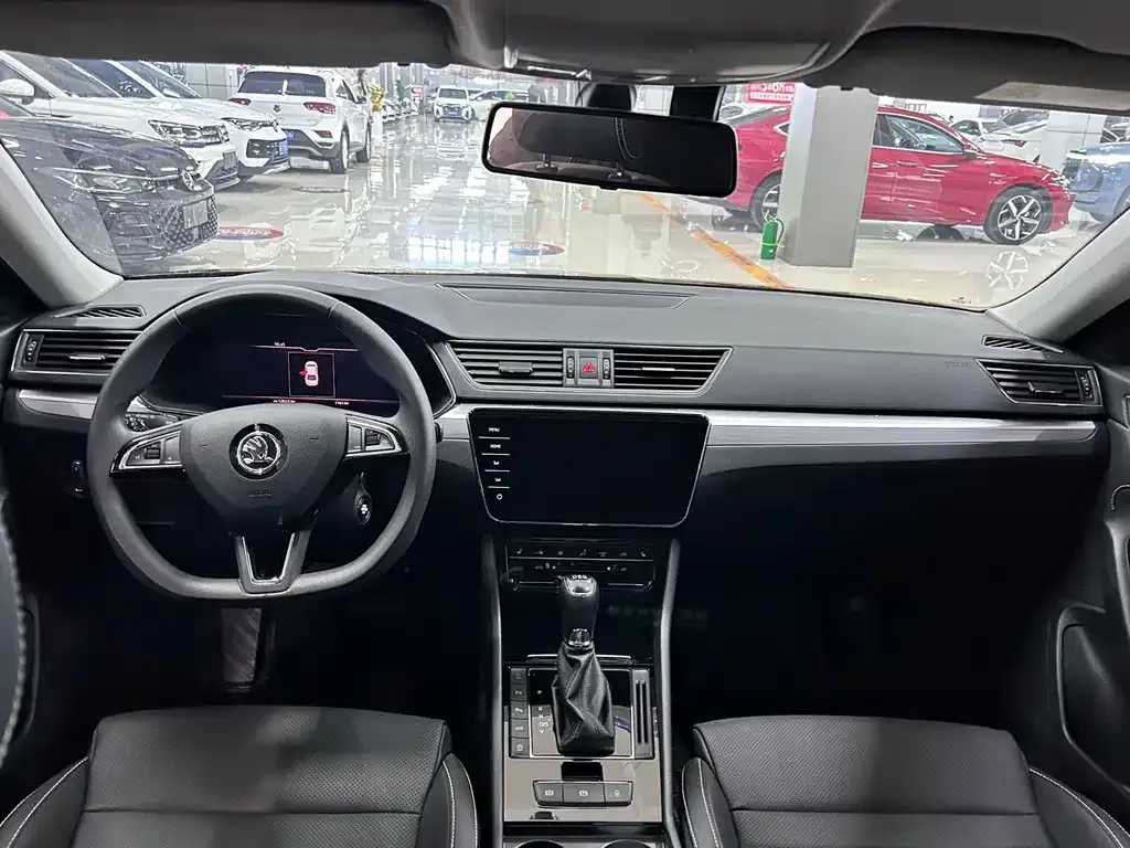 Skoda Superb 2024 из CN, фото 8