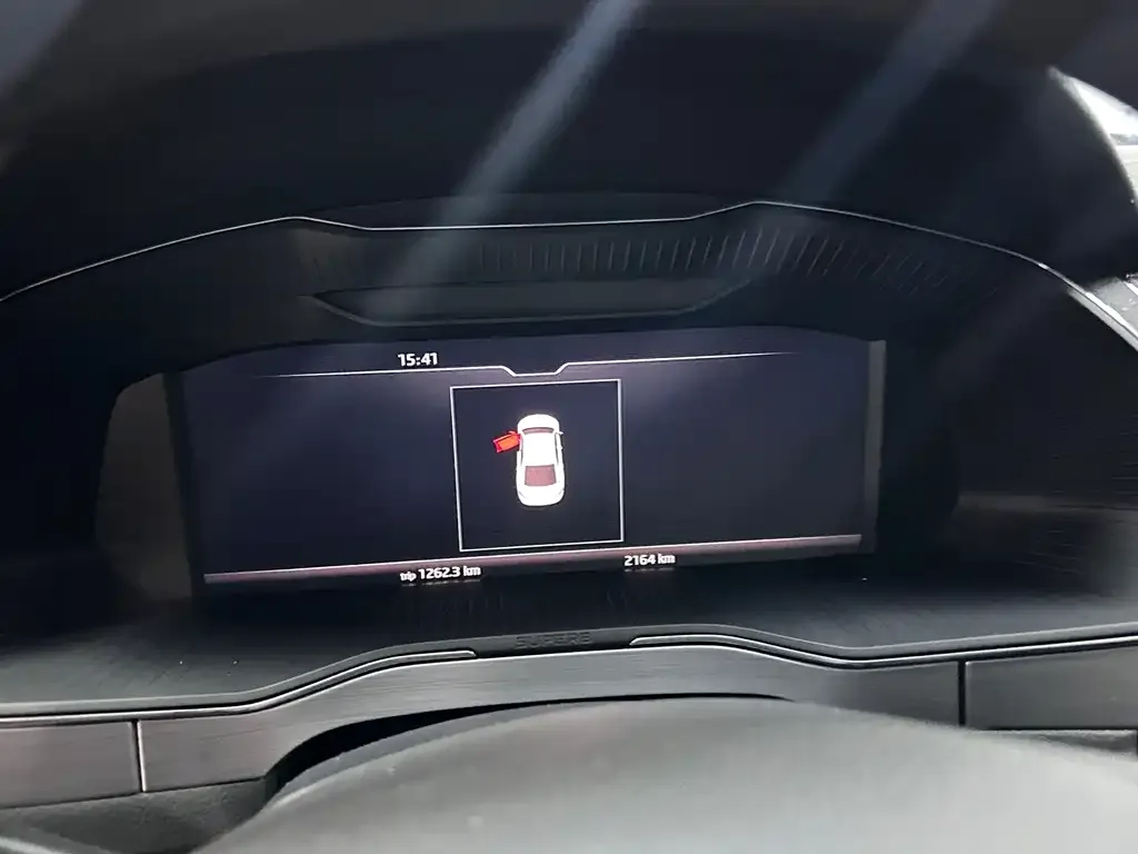Skoda Superb 2024 из CN, фото 9