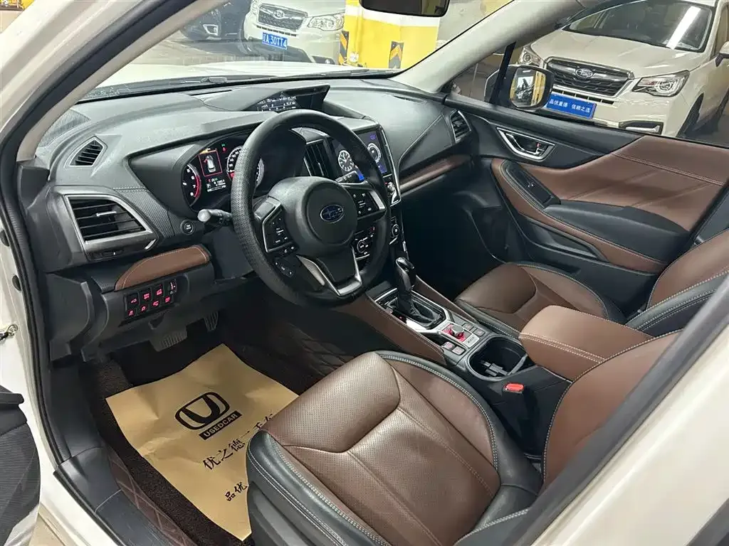 Subaru Forester 2024 из CN, фото 7