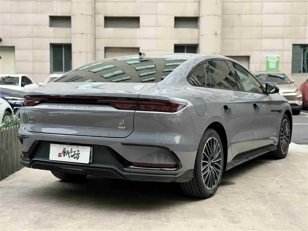 BYD Han 2025 из CN, фото 5