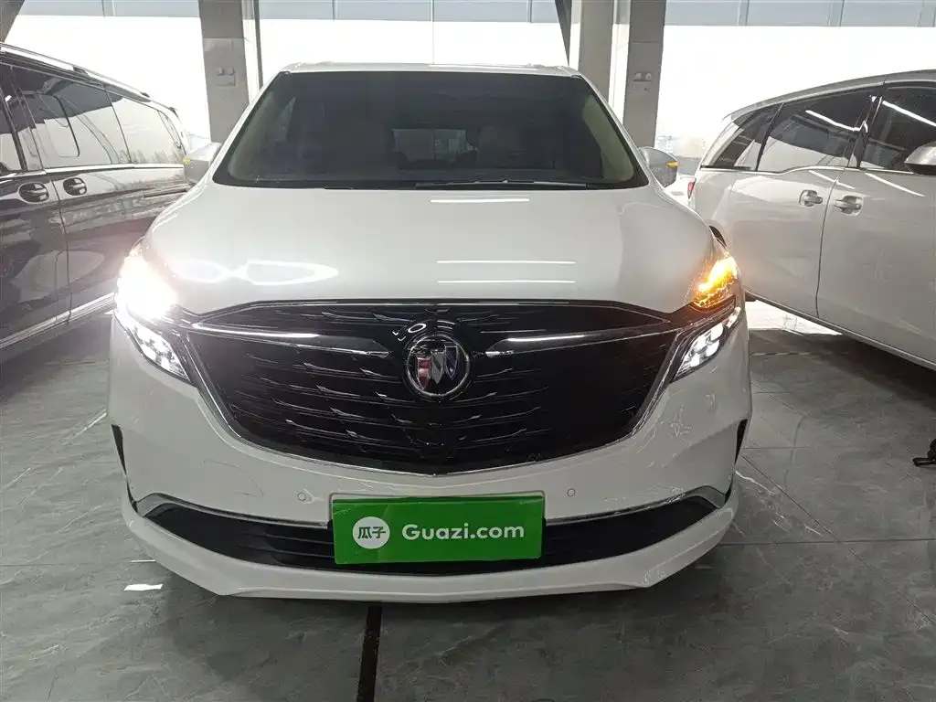 Buick GL8 2022 из CN, фото 7