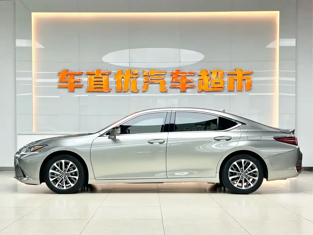 Lexus ES 2024 из CN, фото 4
