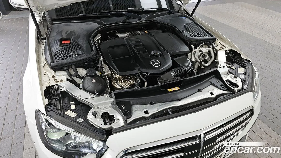 Mercedes-Benz E-Class 2022 из KR, фото 9