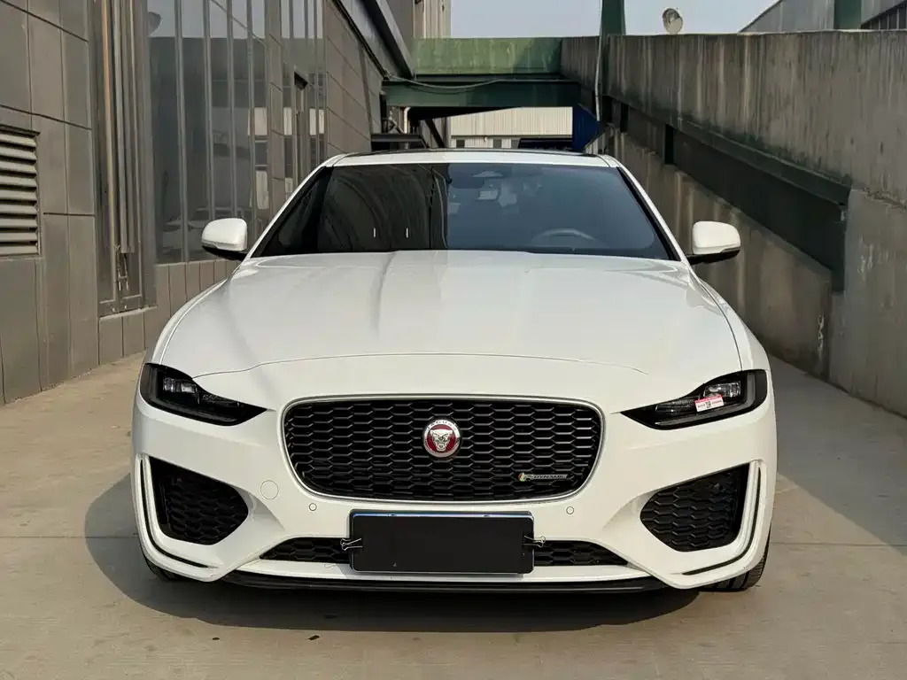 Jaguar XEL 2023 из CN, фото 10
