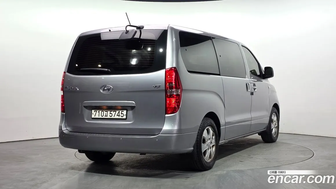 Hyundai Starex 2021 из KR, фото 2
