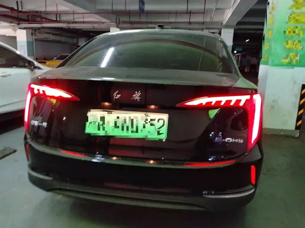 Hongqi E-QM5 2024 из CN, фото 7