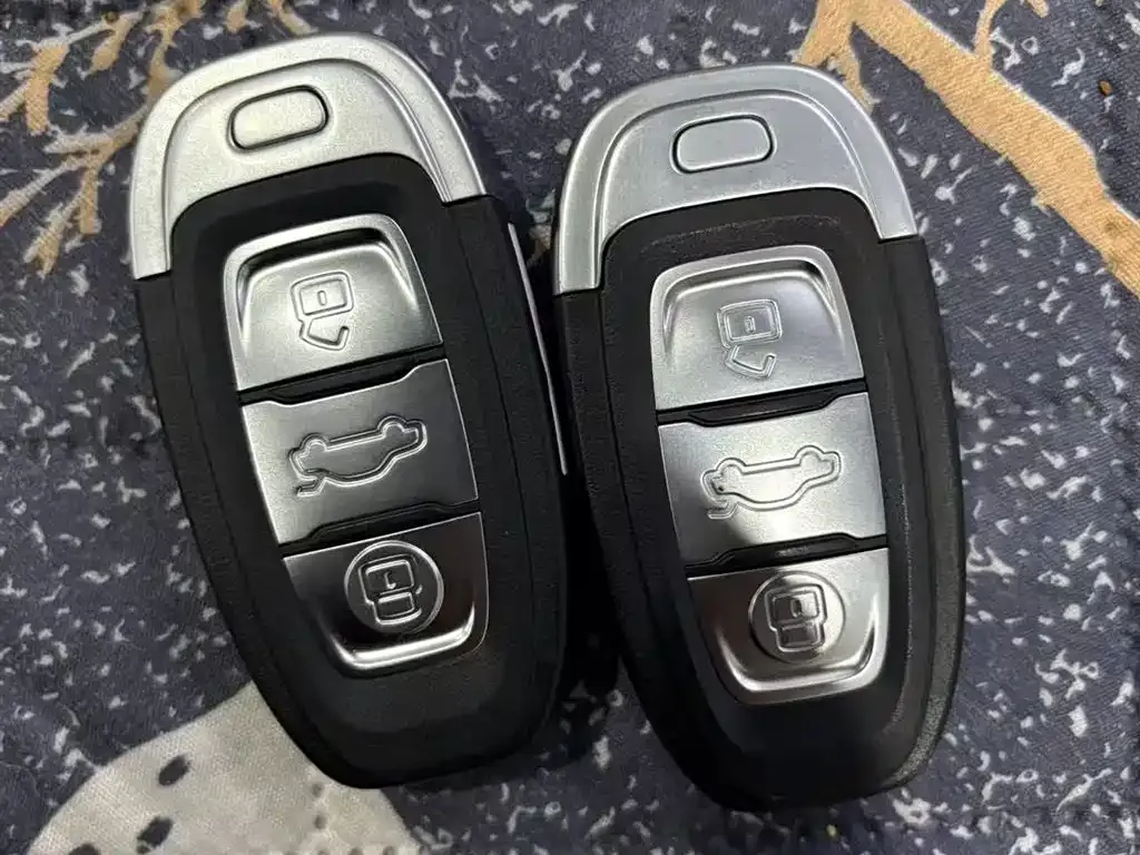 Hongqi E-QM5 2024 из CN, фото 8