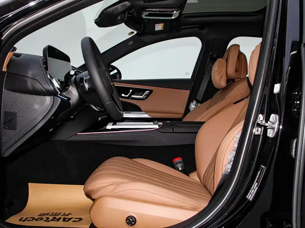 Mercedes-Benz E-Class 2024 из CN, фото 3