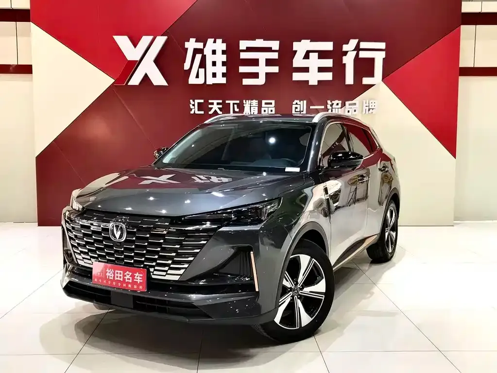 Changan CS55PLUS — фото 1