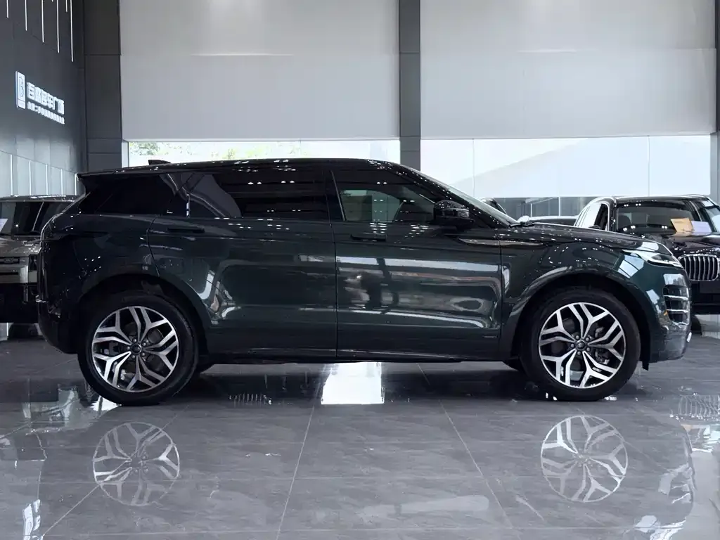 Land Rover Evoque — фото 7