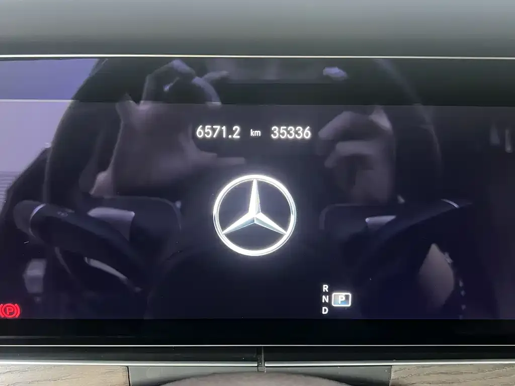 Mercedes-Benz E-Class 2022 из CN, фото 2