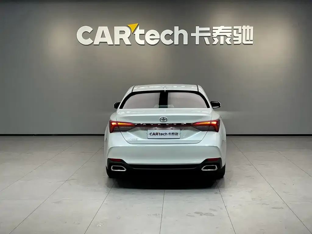 Toyota Avalon 2024 из CN, фото 4
