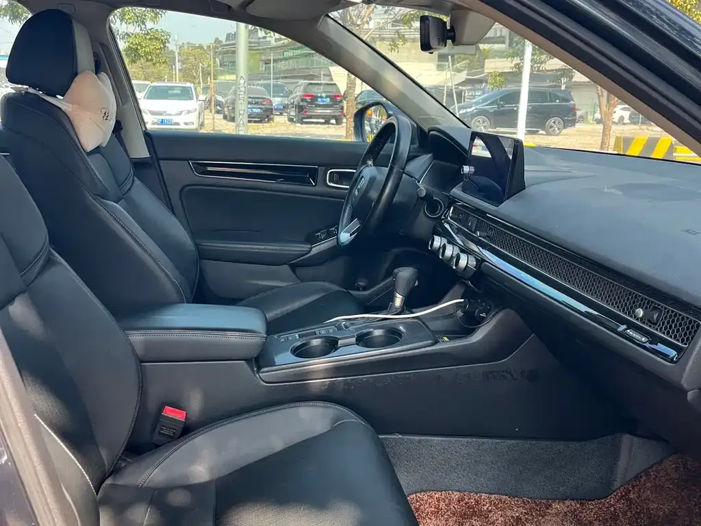 Honda Civic — фото 8