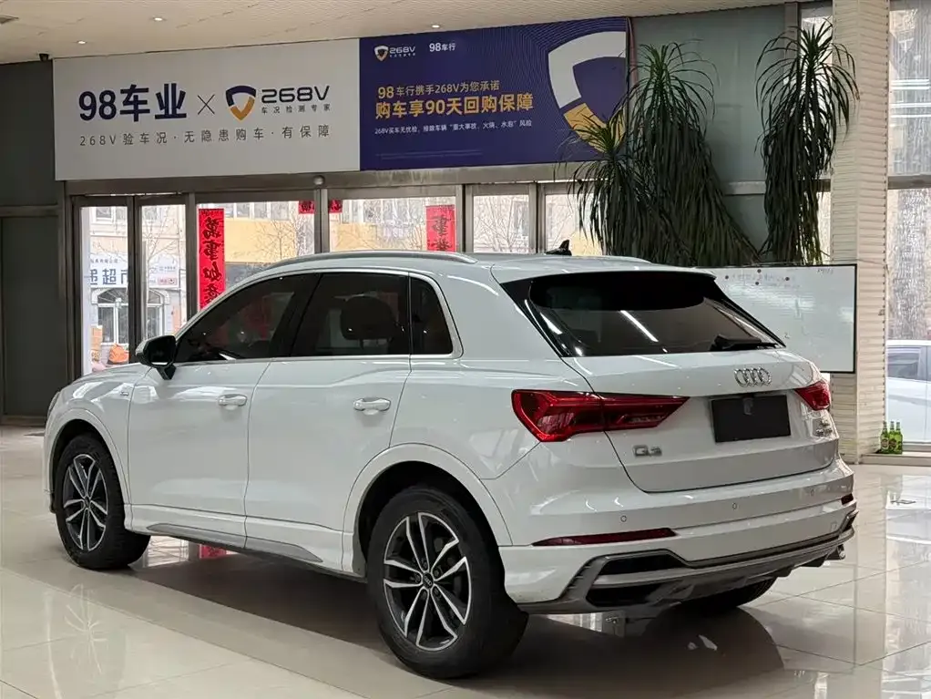 Audi Q3 2023 из CN, фото 10