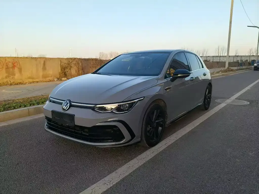 Volkswagen Golf 2021 из CN, фото 1