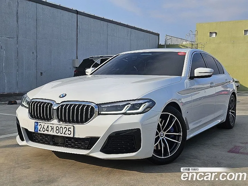BMW 5-Series 2022 из KR, фото 1