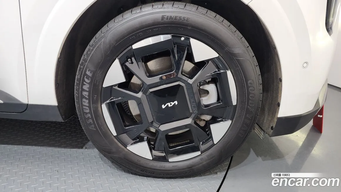 Kia Carnival 2025 из KR, фото 7