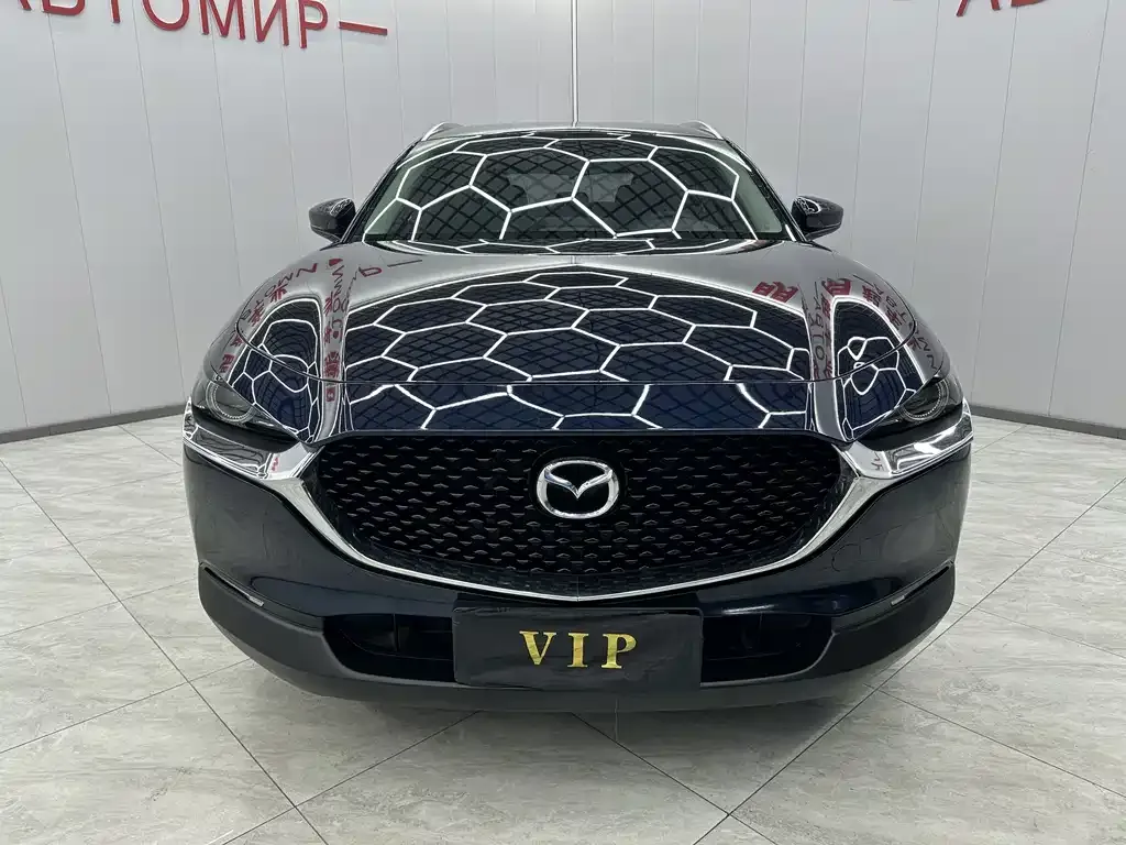Mazda CX-30 2022 из CN, фото 2
