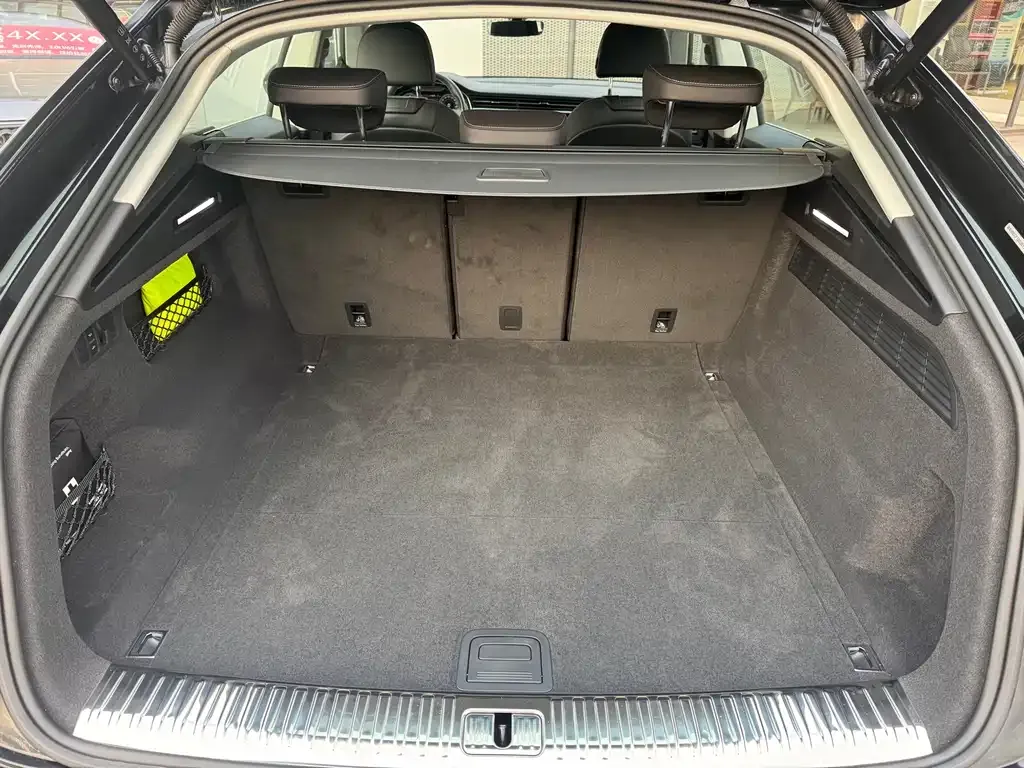 Audi Q8 2025 из CN, фото 6