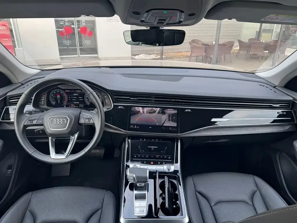 Audi Q8 2025 из CN, фото 3
