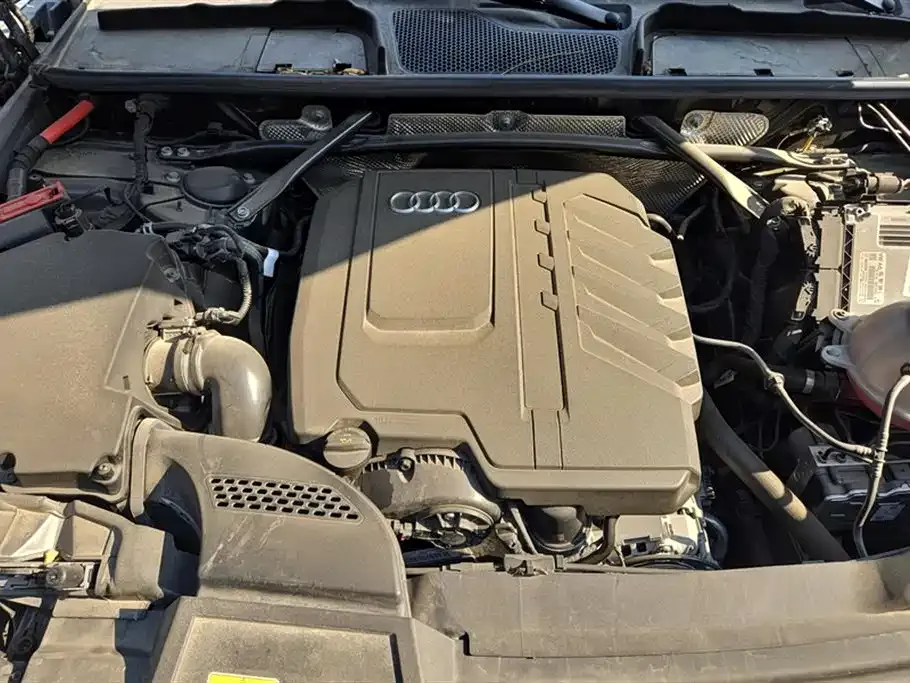 Audi Q5L 2024 из CN, фото 8
