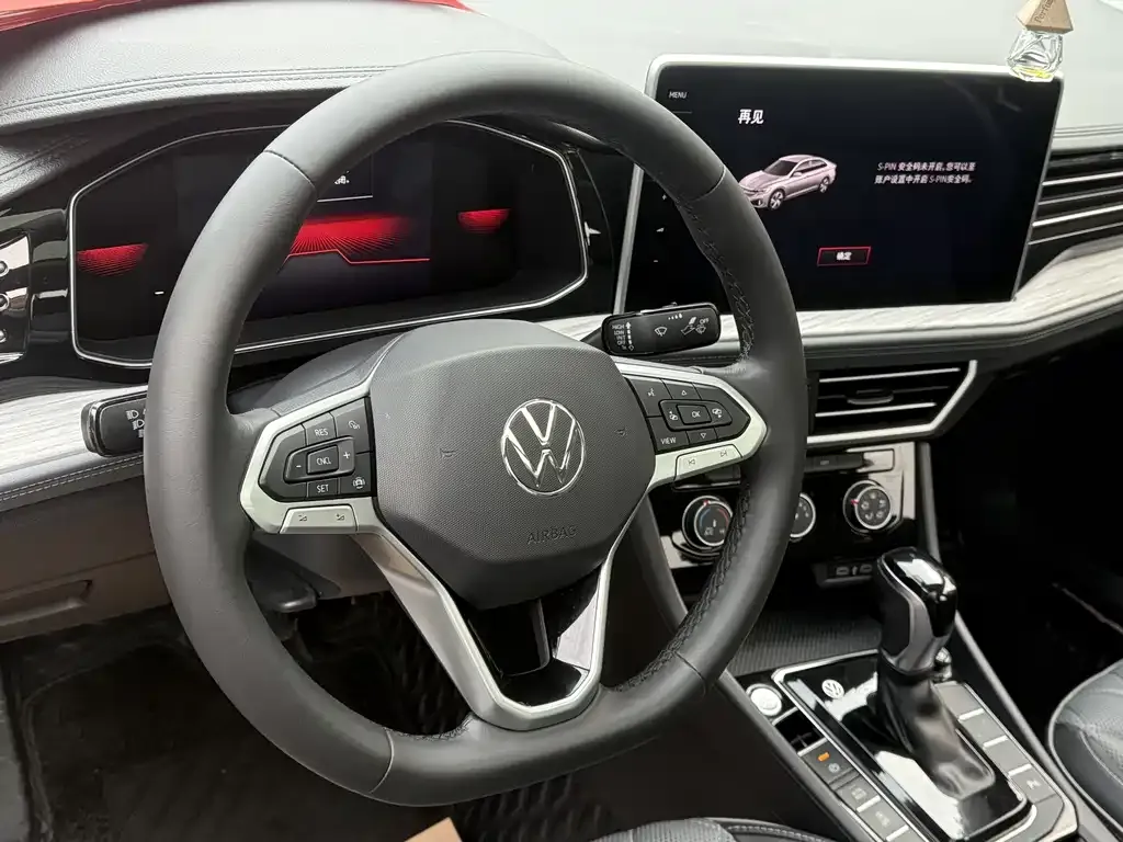Volkswagen Sagitar 2023 из CN, фото 3