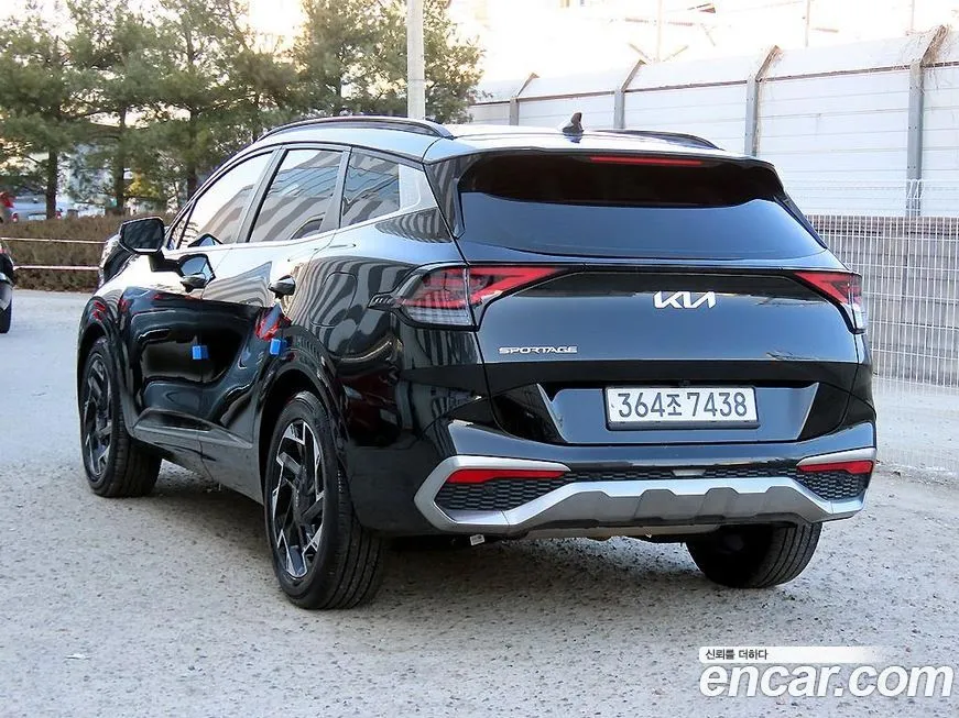Kia Sportage — фото 10