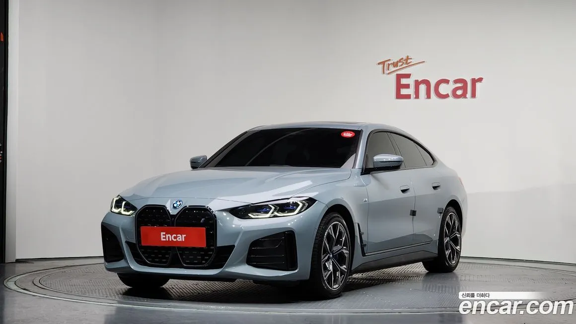BMW i4 2022 из KR, фото 1