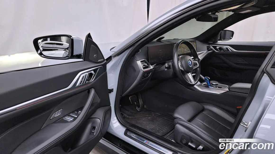 BMW i4 2022 из KR, фото 6